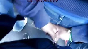 ஐவியின் பெரிய லூப்ட் கழுதை நீண்ட ஸ்க்லாங்கால் தள்ளப்படுகிறது
