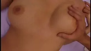 ஈராஸ்மஸ் மாணவர்கள் ஒரு கிதார் கலைஞரைப் பிடிக்கிறார்கள்